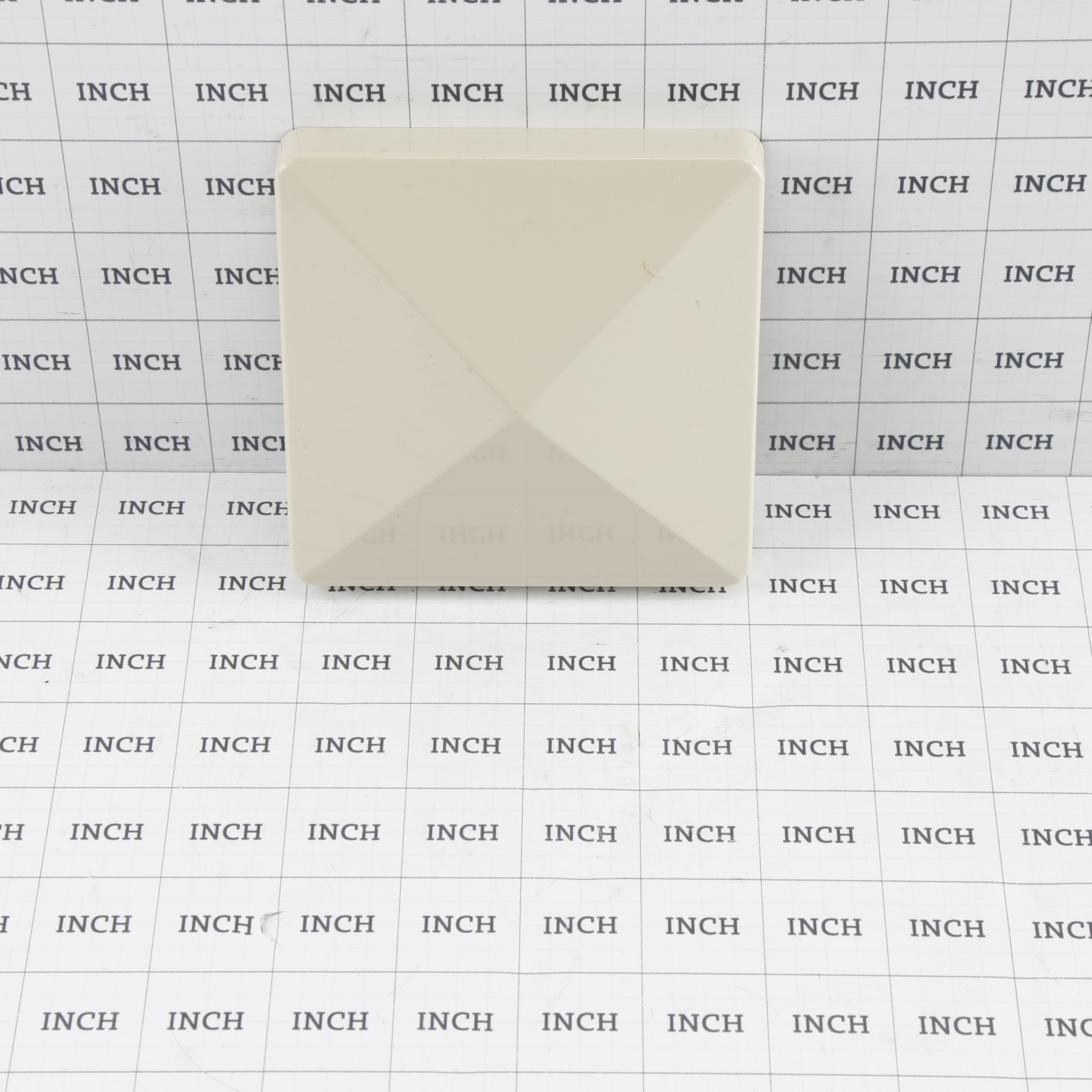 thumbnail image 2 of Weatherables 4 N. X 4 N. Khak Vnyl External Pyramd Post Cap AKCP 2 of 13