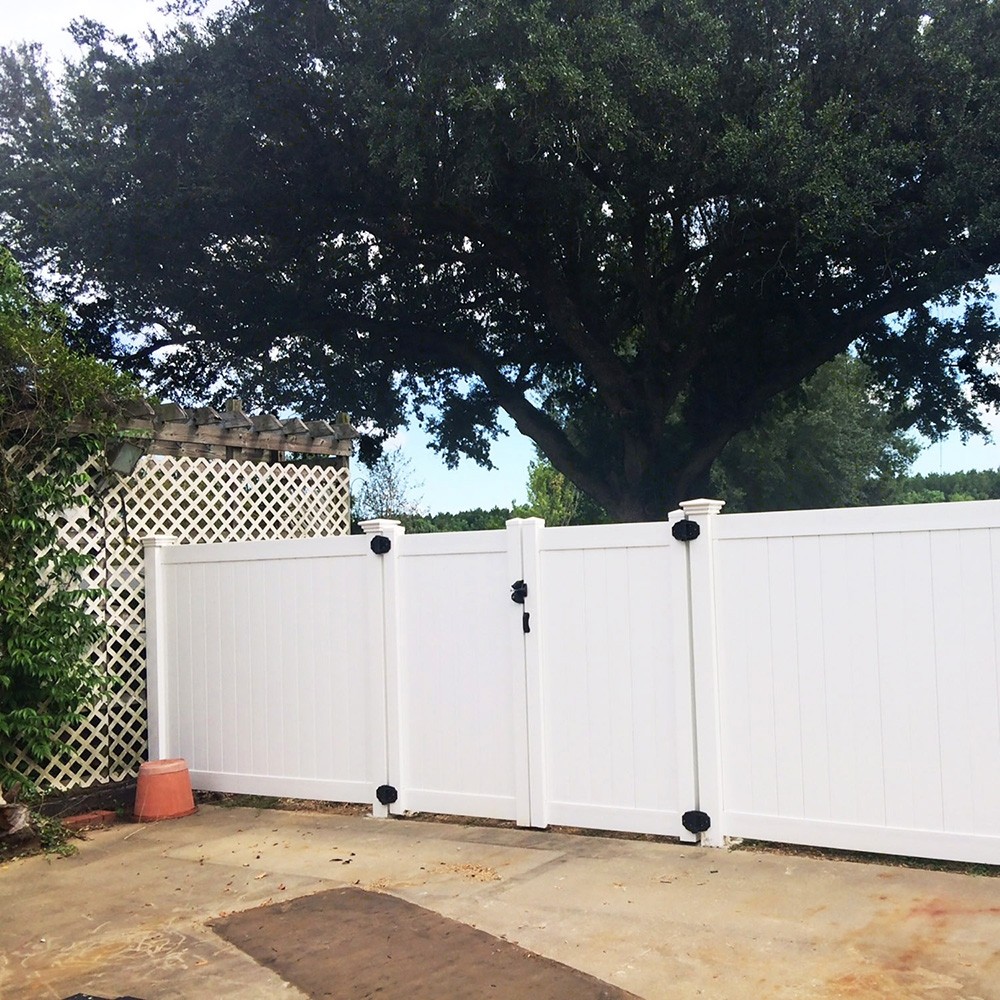 Vinyl Fence Gate Installation