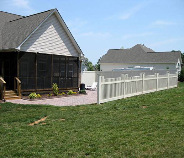 Vinyl Fence Built Around Pool And Porch